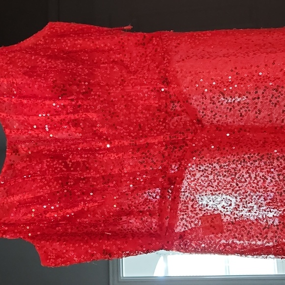 Jumpsuit - Picture 3 of 8